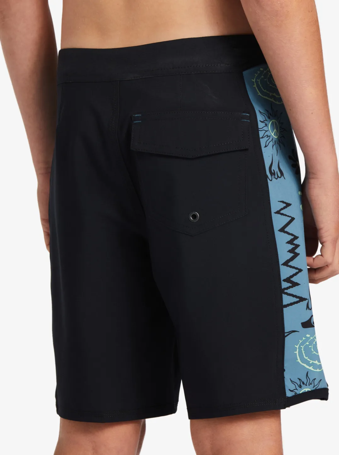 Boys Quiksilver Shorts|Boy'S 8-16 Surfsilk Radical Arch 16" Boardshorts