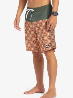 Mens Quiksilver Boardshorts|Highline Arch 19
