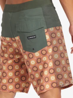 Mens Quiksilver Boardshorts|Highline Arch 19
