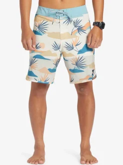 Mens Quiksilver Boardshorts|Highline Scallop 19