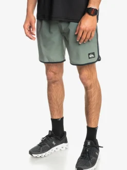 Mens Quiksilver Boardshorts|Omni Scallop 17