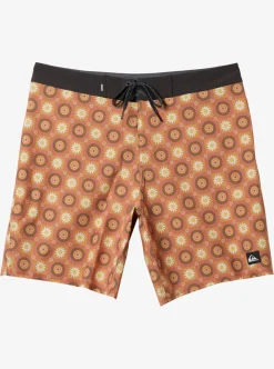 Mens Quiksilver Boardshorts|Surfsilk 69 18" Boardshorts