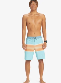 Mens Quiksilver Boardshorts|Surfsilk Air Brush 19