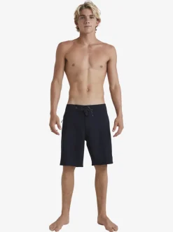 Mens Quiksilver Shorts & Amphibians|Surfsilk Kaimana 19