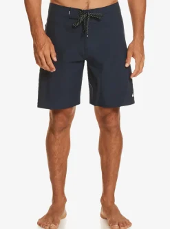 Mens Quiksilver Shorts & Amphibians|Surfsilk Kaimana 19