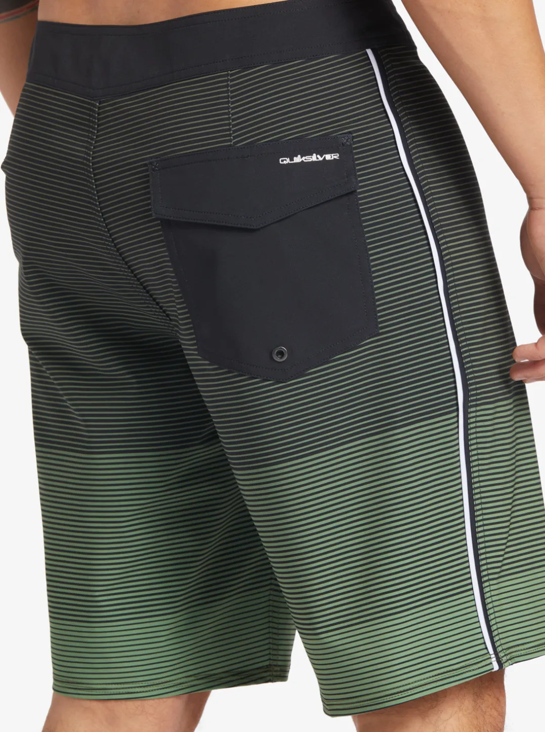 Mens Quiksilver Boardshorts|Surfsilk Massive 20" Boardshorts